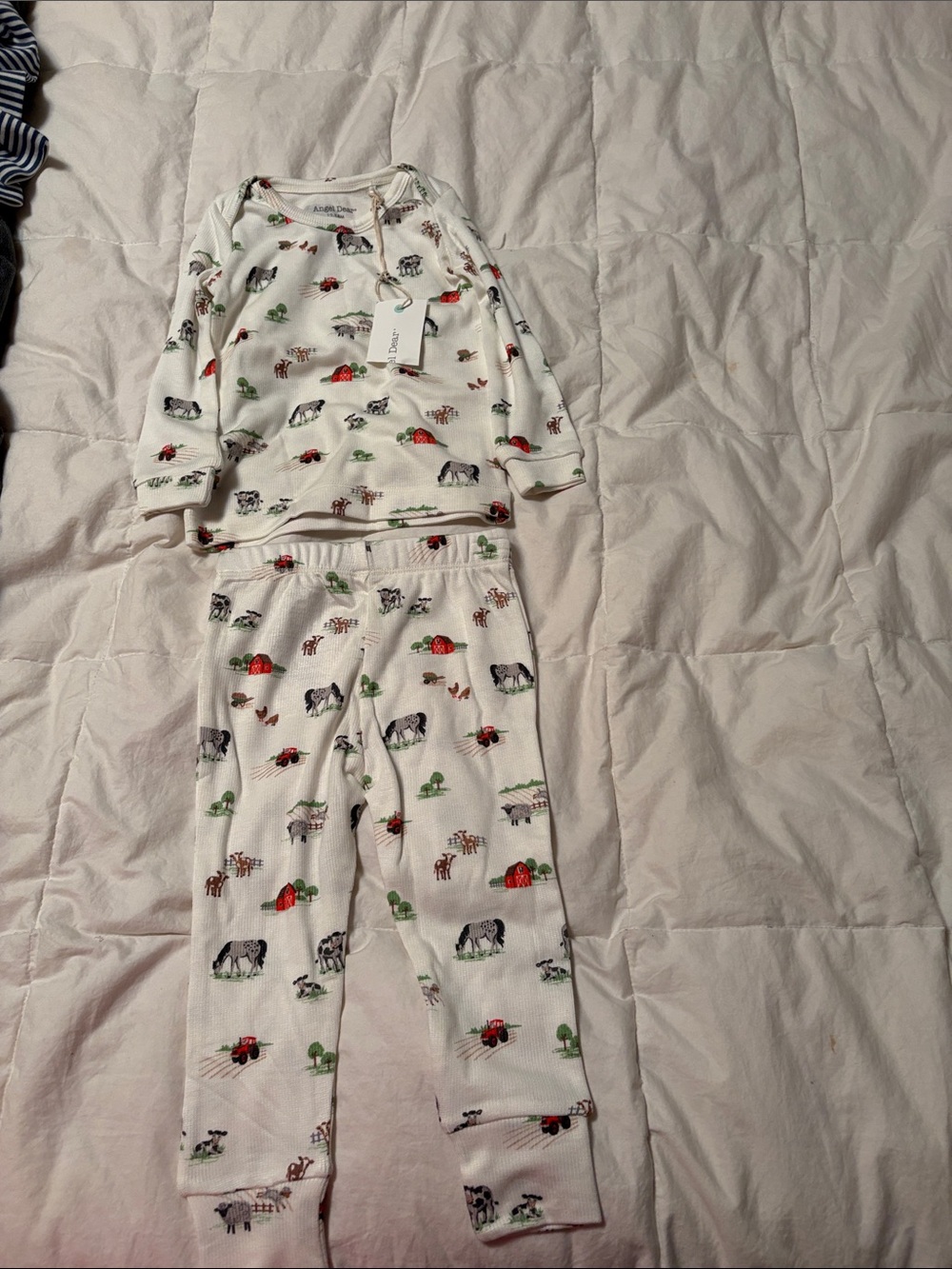 Angel Dear pajama set ( Farm )